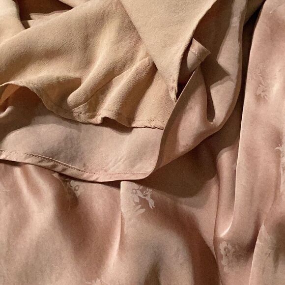 New. JOIE blush silky slip dress. Size small. Retails $348 - Picture 9 of 13